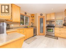 4pc Ensuite bath - 3572 Eagle Bay Road, Eagle Bay, BC V0E1T0 Photo 13