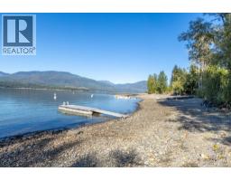 3572 Eagle Bay Road, Eagle Bay, BC V0E1T0 Photo 34