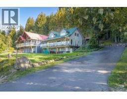 3572 Eagle Bay Road, Eagle Bay, BC V0E1T0 Photo 39