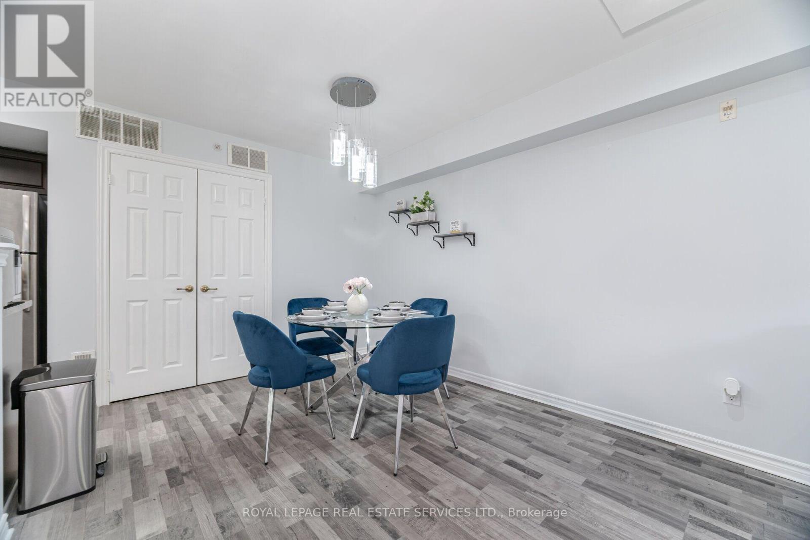 Photo of 110 - 1471 MAPLE AVENUE N