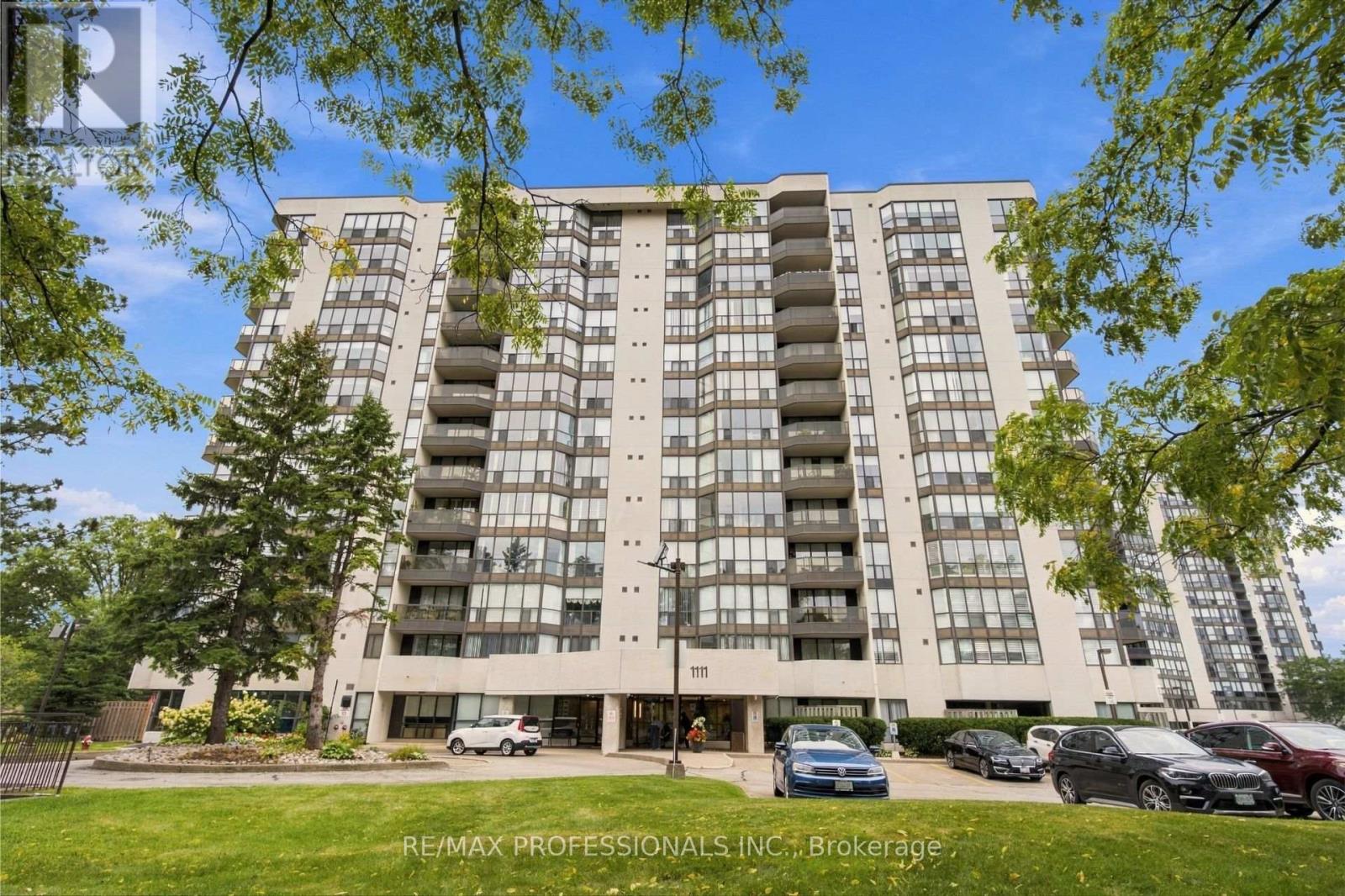 Photo of 1111 Bough Beeches Boulevard