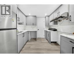 3pc Bathroom - 37 Rainbow Falls Boulevard, Chestermere, AB T1X0S9 Photo 19