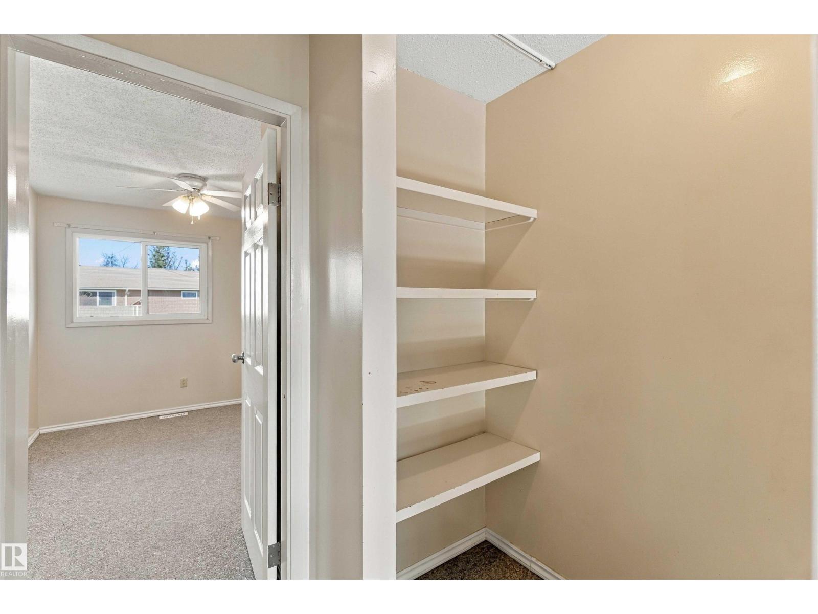 17351 85 AV NW - 39