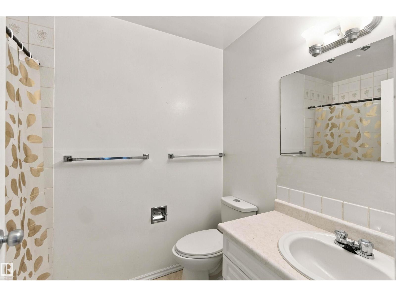 17351 85 AV NW - 33