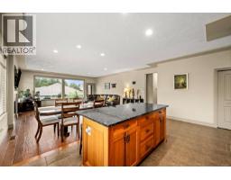 570 Spitfire Dr, Comox, BC V9M0A1 Photo 21