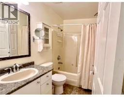 Primary Bedroom - 41 2600 Ferguson Rd, Central Saanich, BC V8M2C1 Photo 6