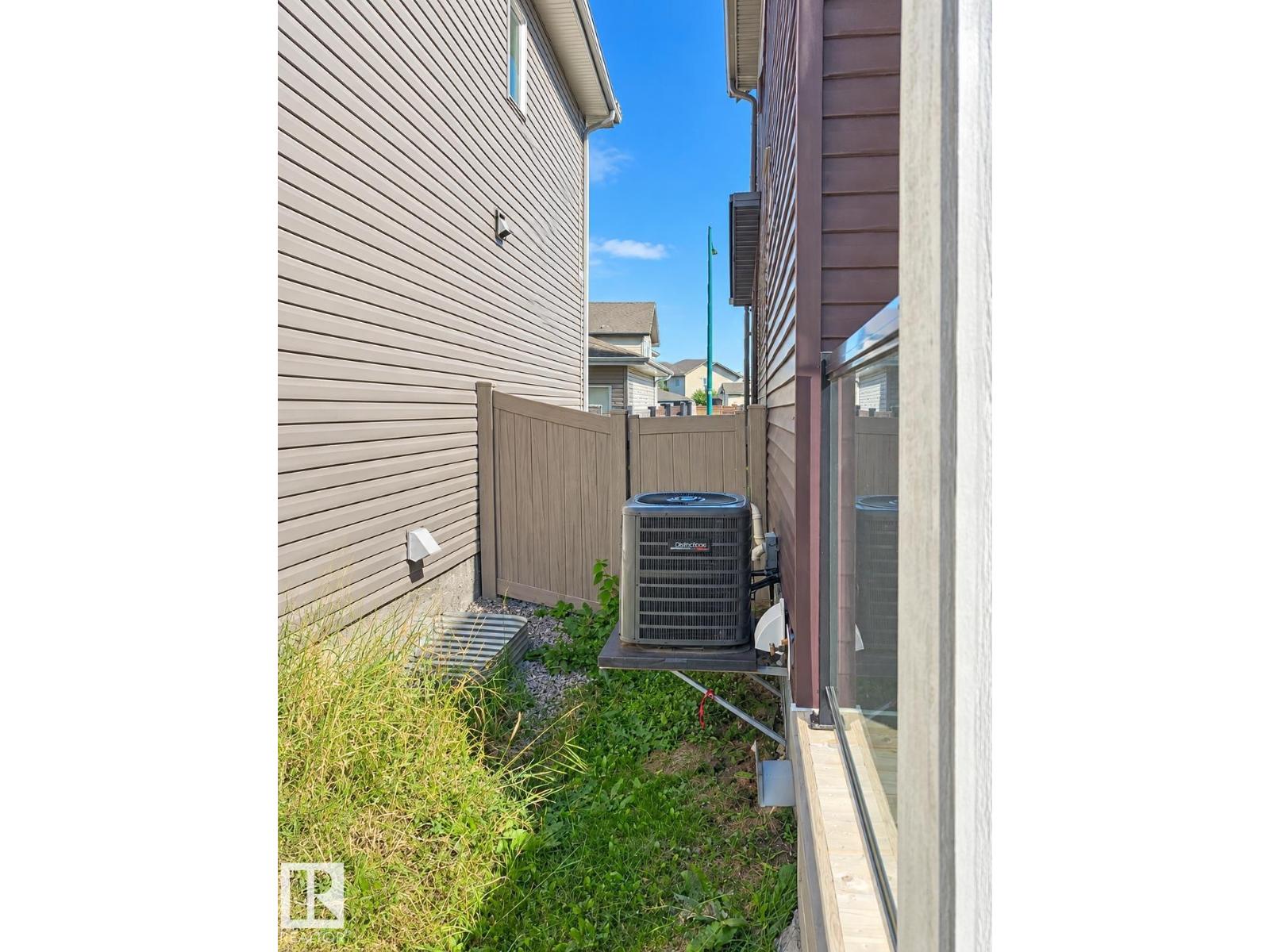 1908 25 ST NW - Image 20