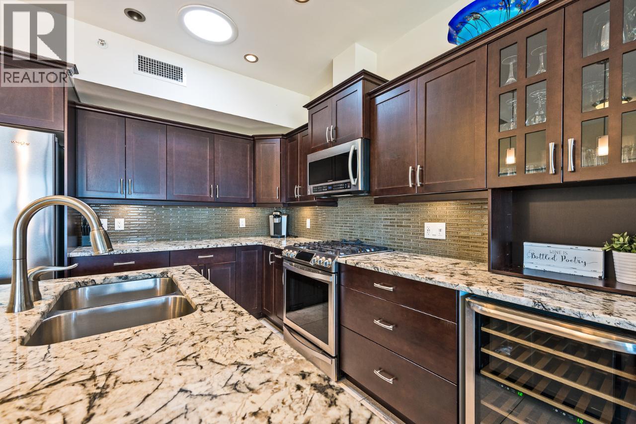 2000 VALLEYVIEW Drive Unit# 21, Osoyoos