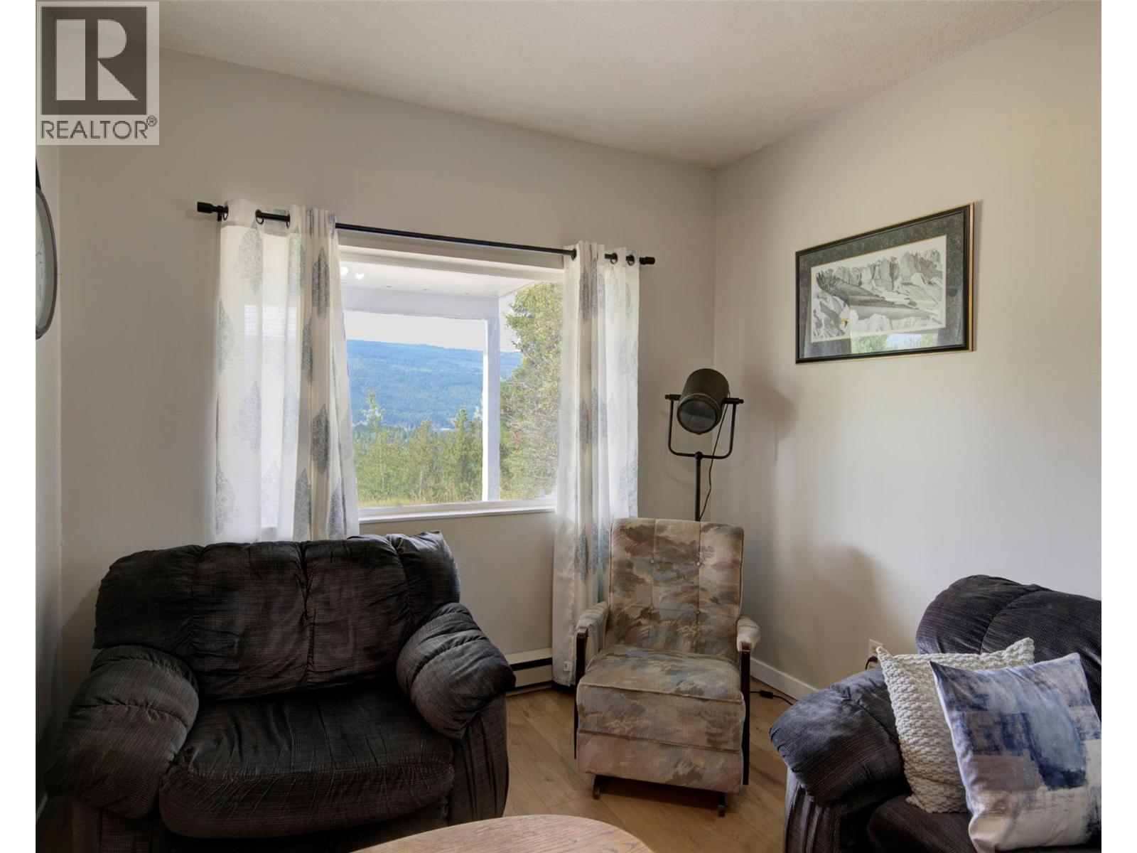 1311 Mallory Road - Image 10