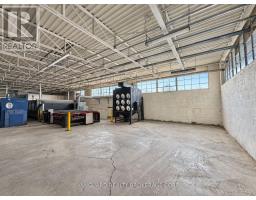 119a Toryork Drive, Toronto, ON M9L1X9 Photo 8