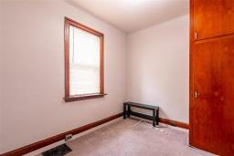 1207 College Avenue, Winnipeg, MB R2X1B8 Photo 18