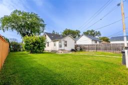 1207 College Avenue, Winnipeg, MB R2X1B8 Photo 26