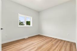 1327 Manitoba Avenue, Winnipeg, MB R2X0K8 Photo 18