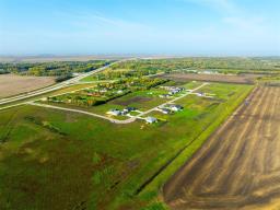 26 Brookfield Drive, St Francois Xavier, MB R4L1A2 Photo 8
