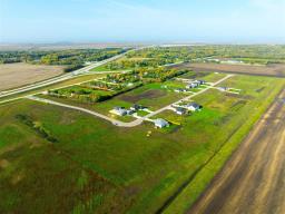 26 Brookfield Drive, St Francois Xavier, MB R4L1A2 Photo 9