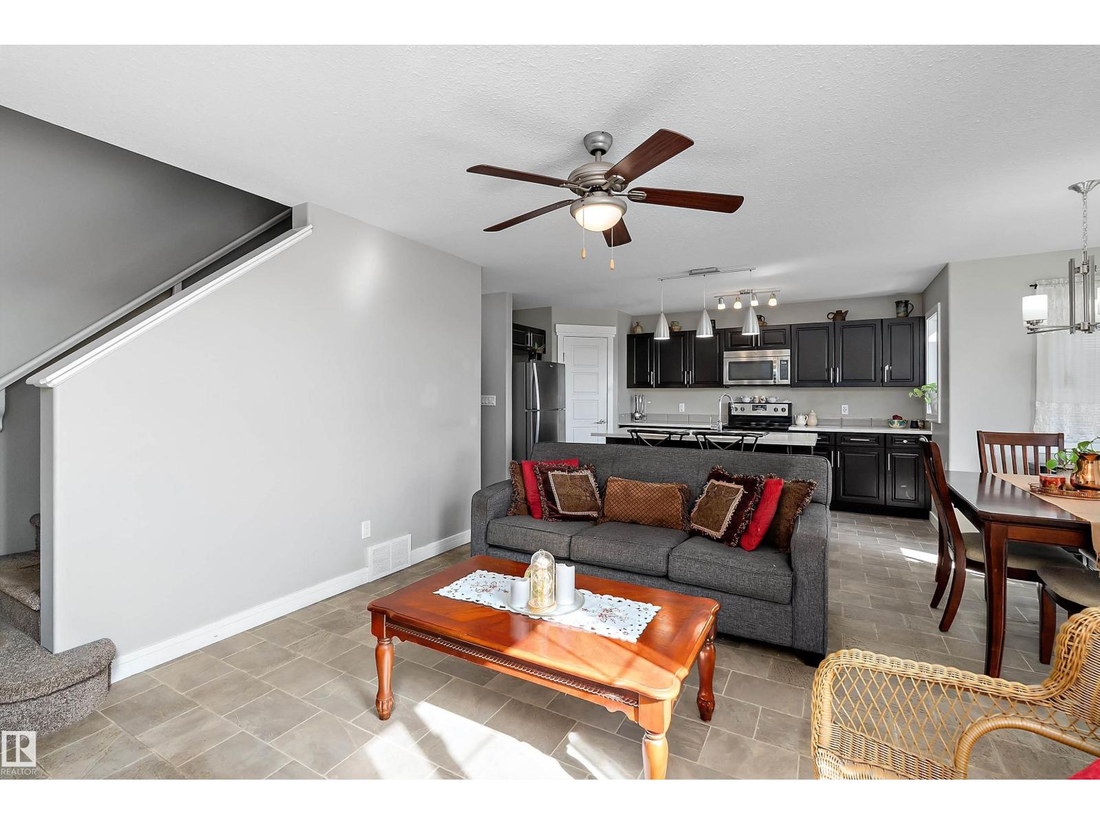7 SANDALWOOD PL - Image 12