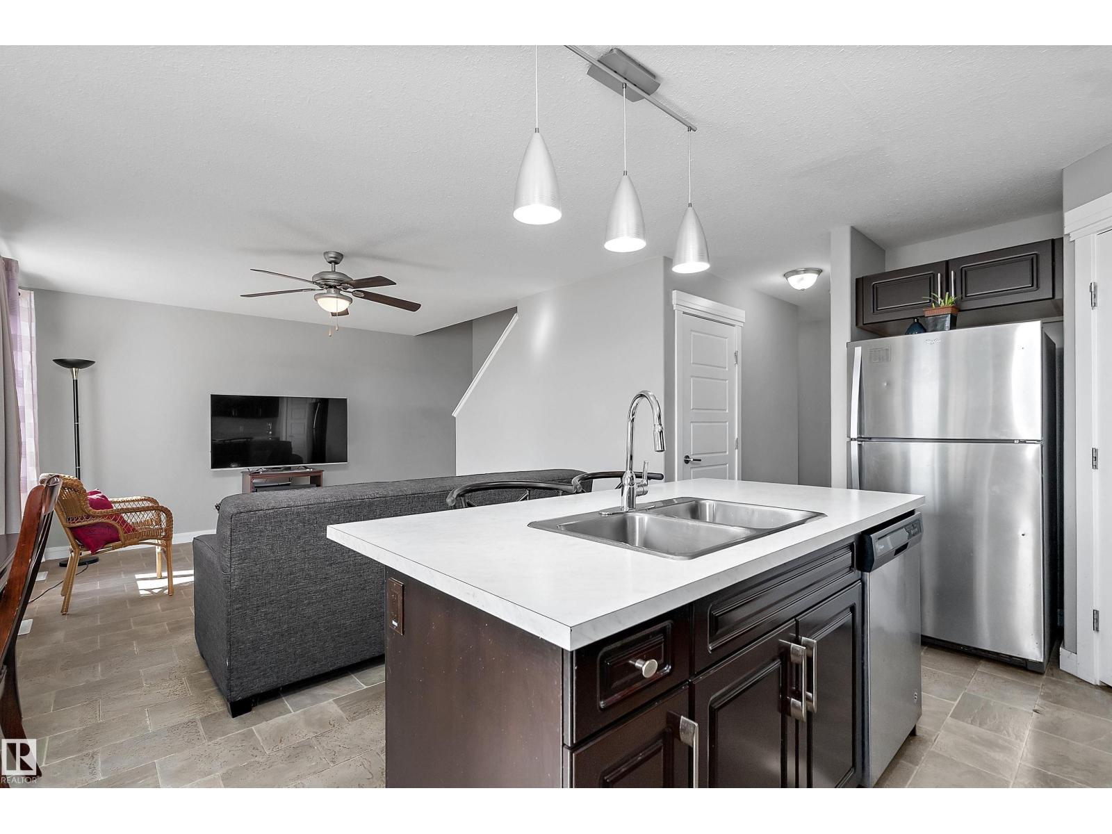 7 SANDALWOOD PL - Image 6
