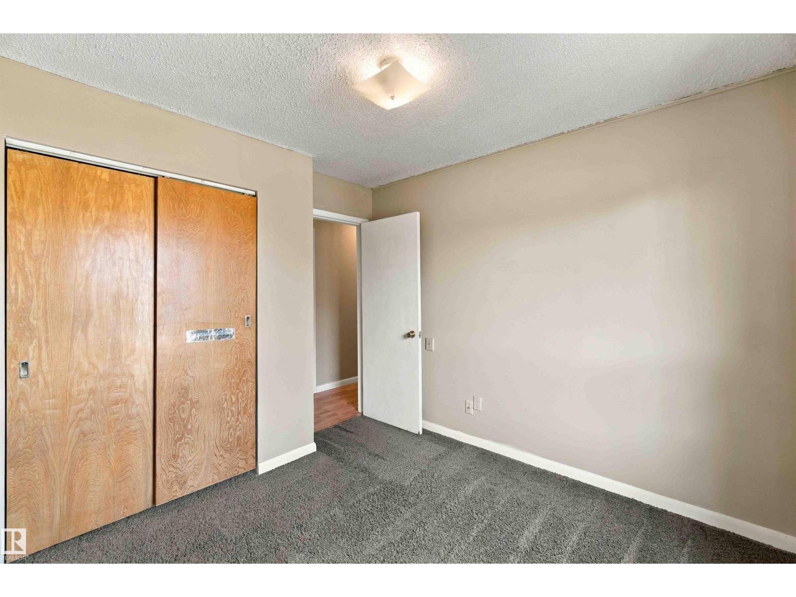 5436 51 ST - 24