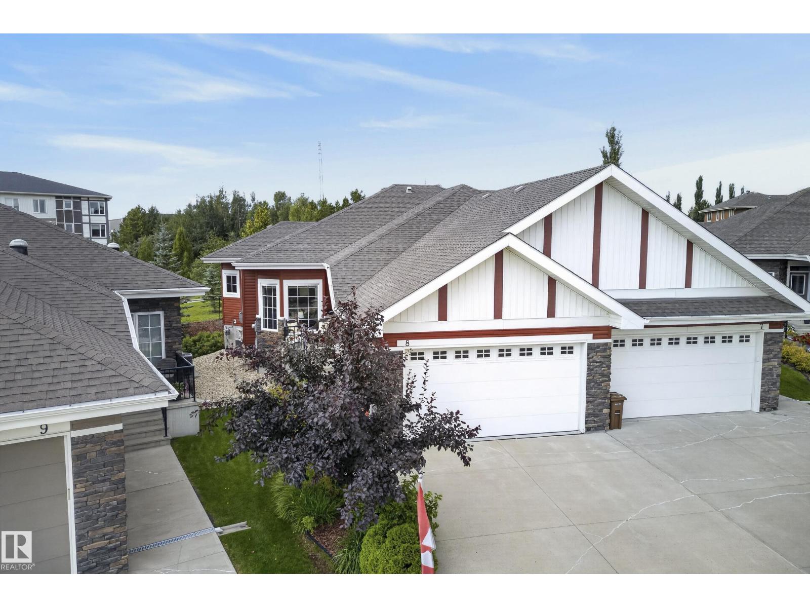 #8 88 LACOMBE DR - 1