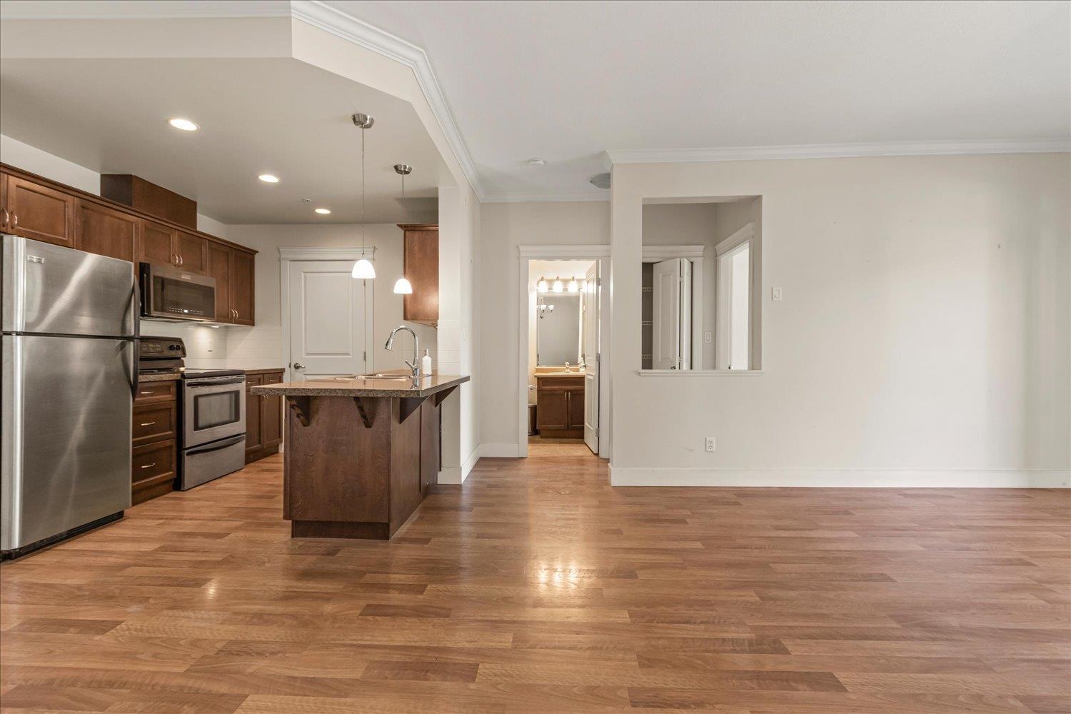 2 Bed, 2 Bath Apartment for Sale in Abbotsford – 302 33338 MAYFAIR AVENUE, Abbotsford – MLS# R3166610 - Image 8