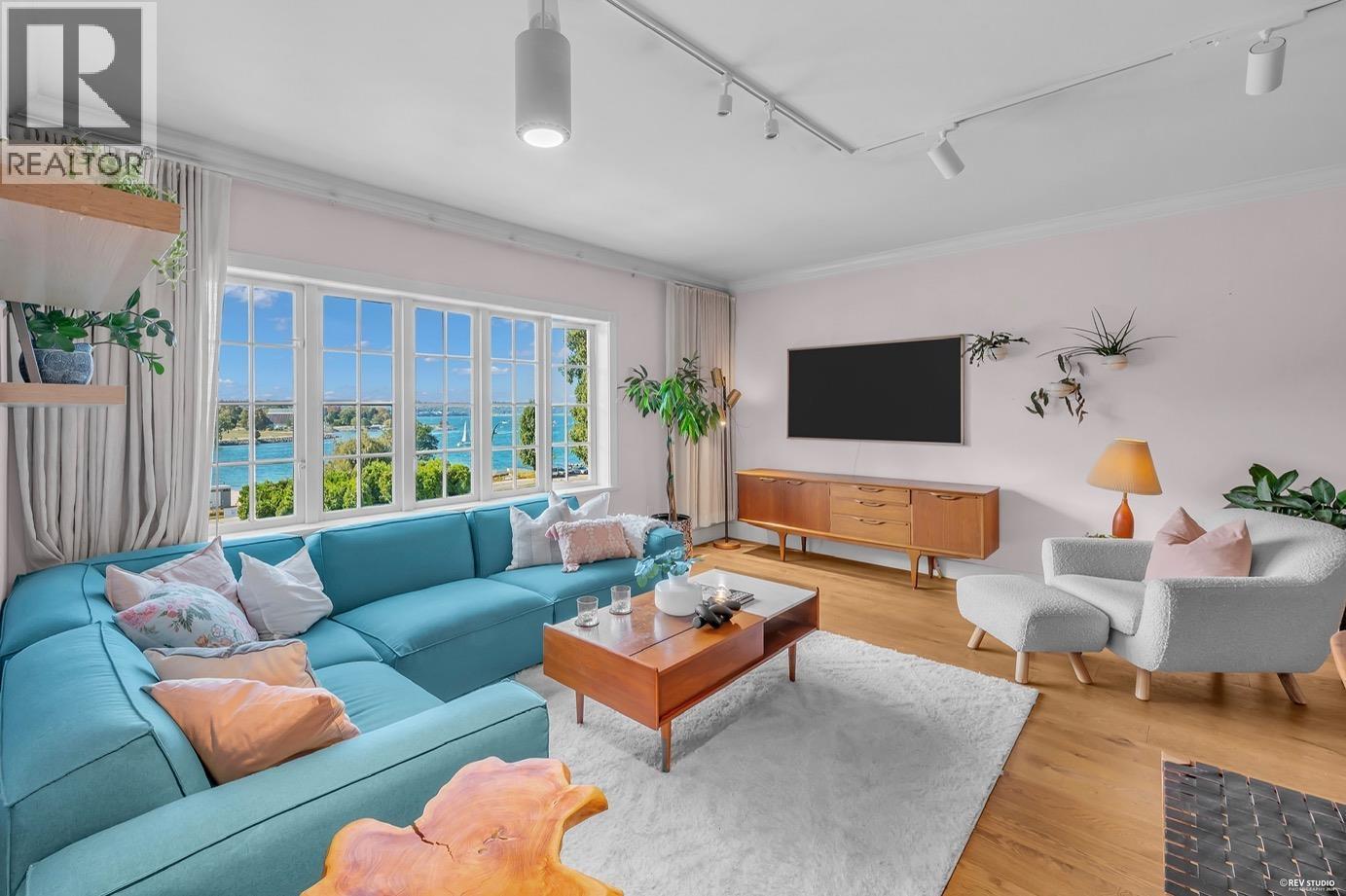 Property for sale at 209 1311 BEACH AVENUE