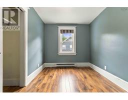 43 Park Street, Liverpool, NS B0T1K0 Photo 31