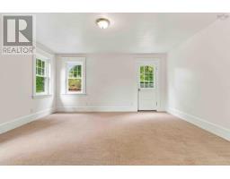 43 Park Street, Liverpool, NS B0T1K0 Photo 32