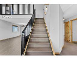 10302 Black & White Trail, Rural Cypress County, AB T1B0L1 Photo 19
