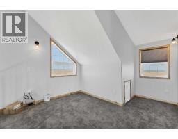 10302 Black & White Trail, Rural Cypress County, AB T1B0L1 Photo 21