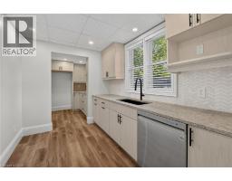 42 Ontario Street, Grimsby, ON L3M3H1 Photo 14