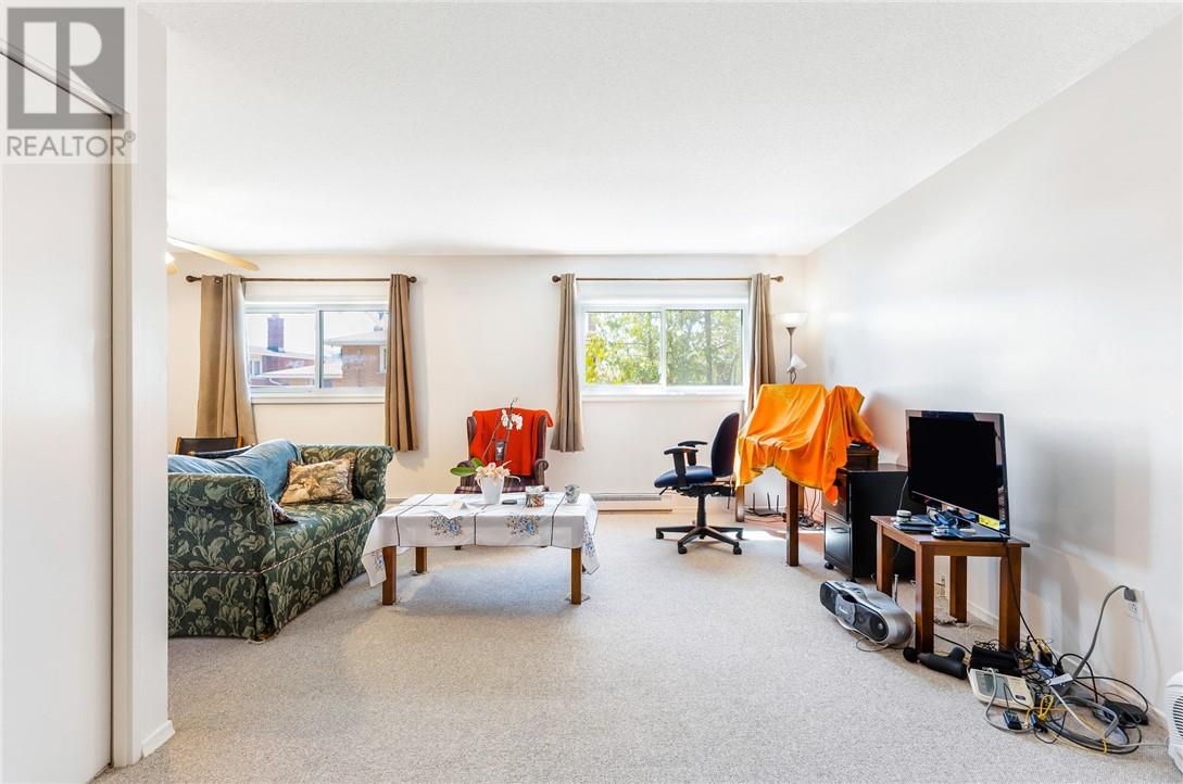 1590 Kelly Lake Road - 13