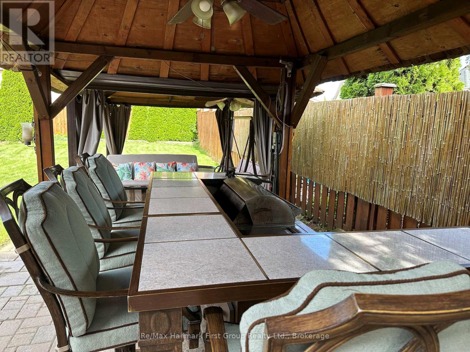 3271 COUNTRY LANE - 47