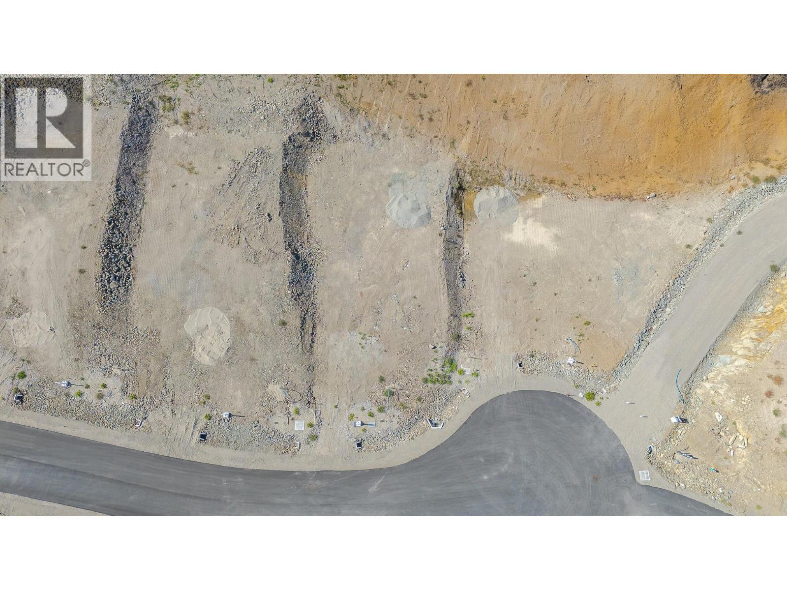 17646 Dickinson Place Lot# 14, Summerland