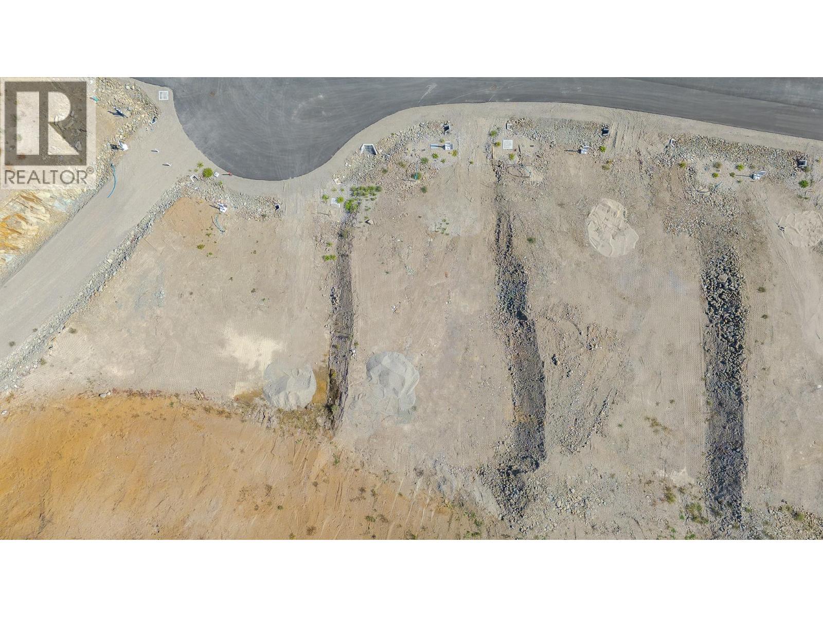 17646 Dickinson Place Lot# 14, Summerland