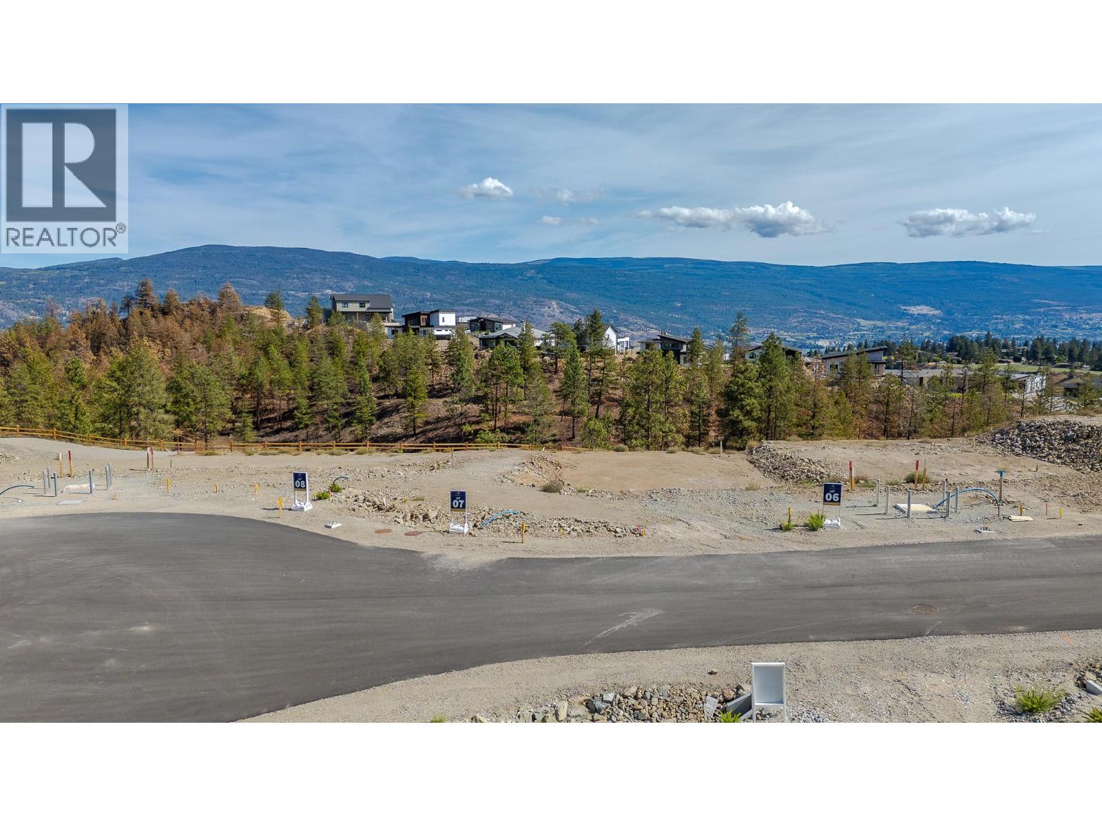 17646 Dickinson Place Lot# 14, Summerland