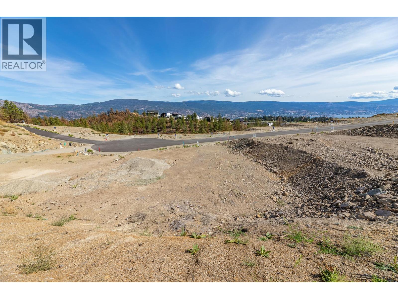 17646 Dickinson Place Lot# 14, Summerland