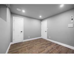 140 Ch. Du Rubis, Val Des Monts, QC J8N0A2 Photo 15