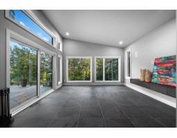 140 Ch. Du Rubis, Val Des Monts, QC J8N0A2 Photo 20