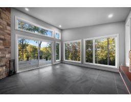 140 Ch. Du Rubis, Val Des Monts, QC J8N0A2 Photo 21