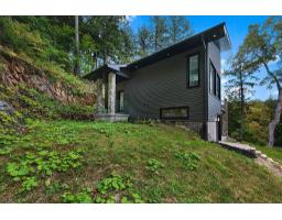 140 Ch. Du Rubis, Val Des Monts, QC J8N0A2 Photo 36