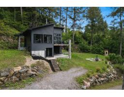 140 Ch. Du Rubis, Val Des Monts, QC J8N0A2 Photo 38