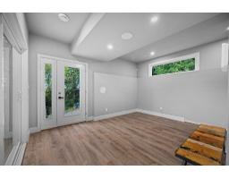 Living room - 140 Ch. Du Rubis, Val Des Monts, QC J8N0A2 Photo 6