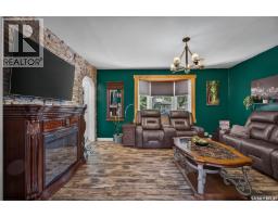 3pc Bathroom - 653 Duffield Street W, Moose Jaw, SK S6H5J2 Photo 6
