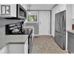 310 J Avenue N, Saskatoon, SK S7L2K2 Photo 11
