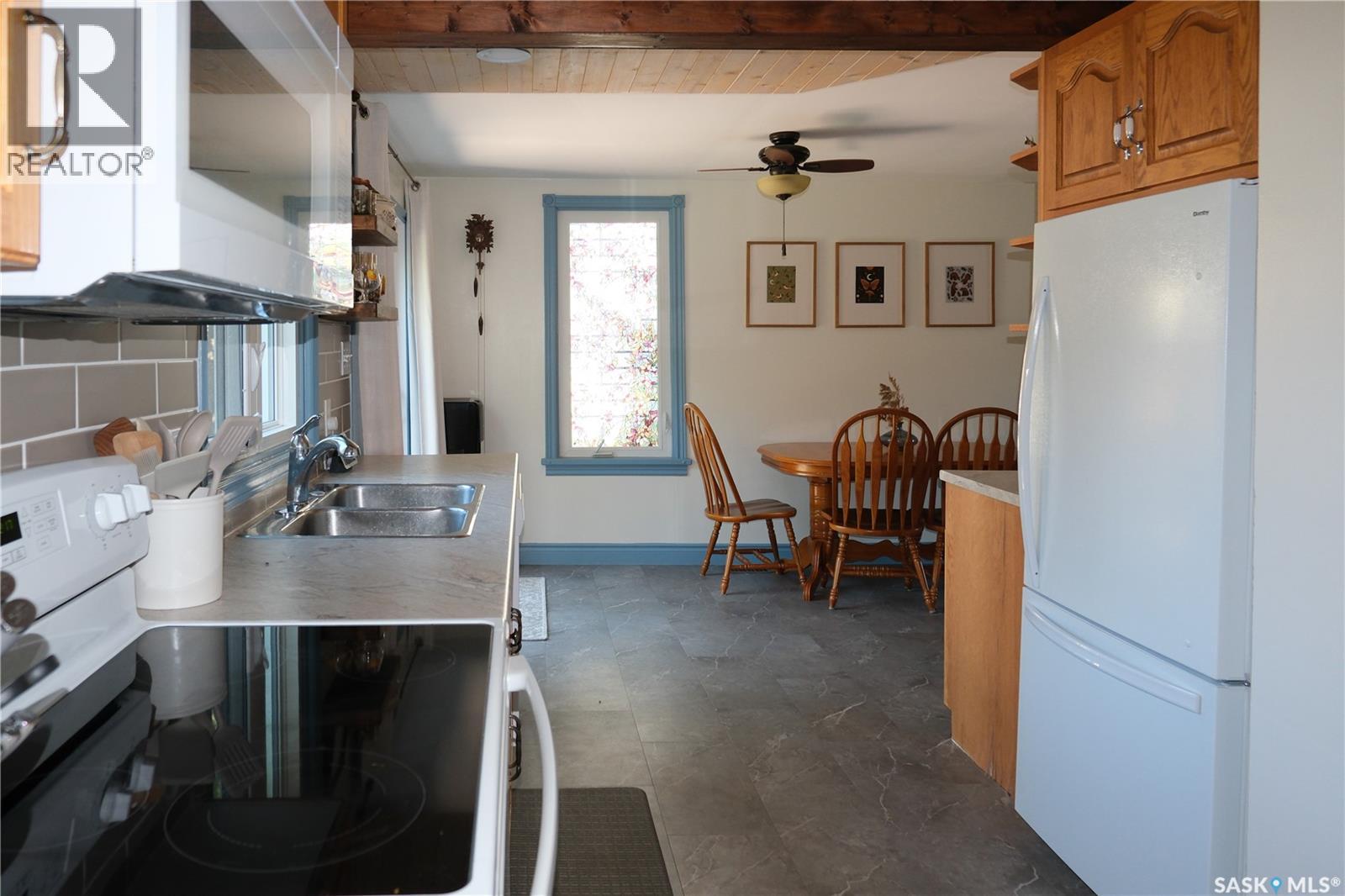 730 Colbourne STREET, Lumsden — photo 13