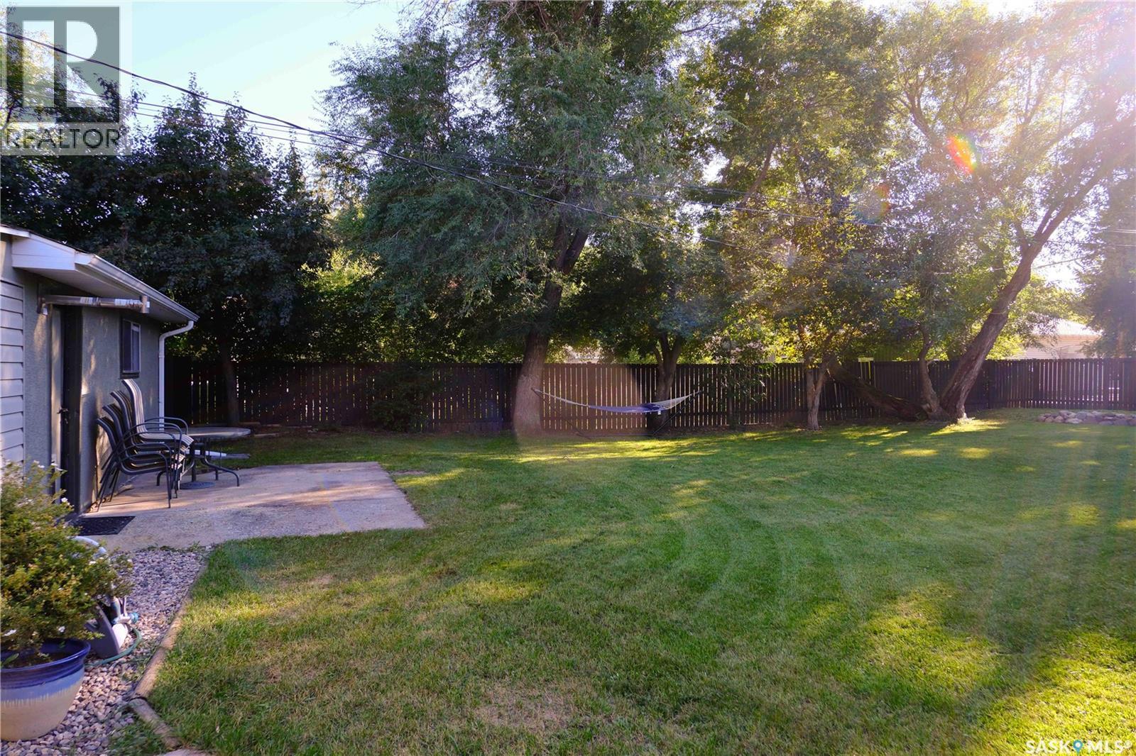 730 Colbourne STREET, Lumsden — photo 33
