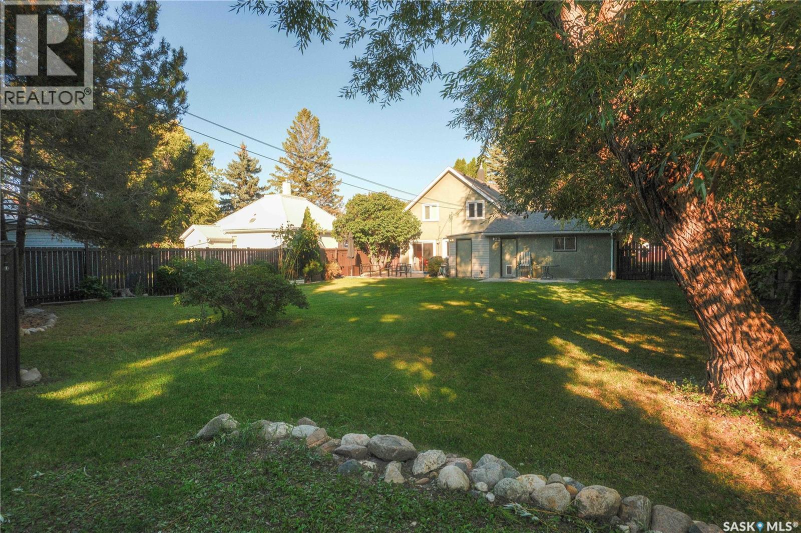 730 Colbourne STREET, Lumsden — photo 34