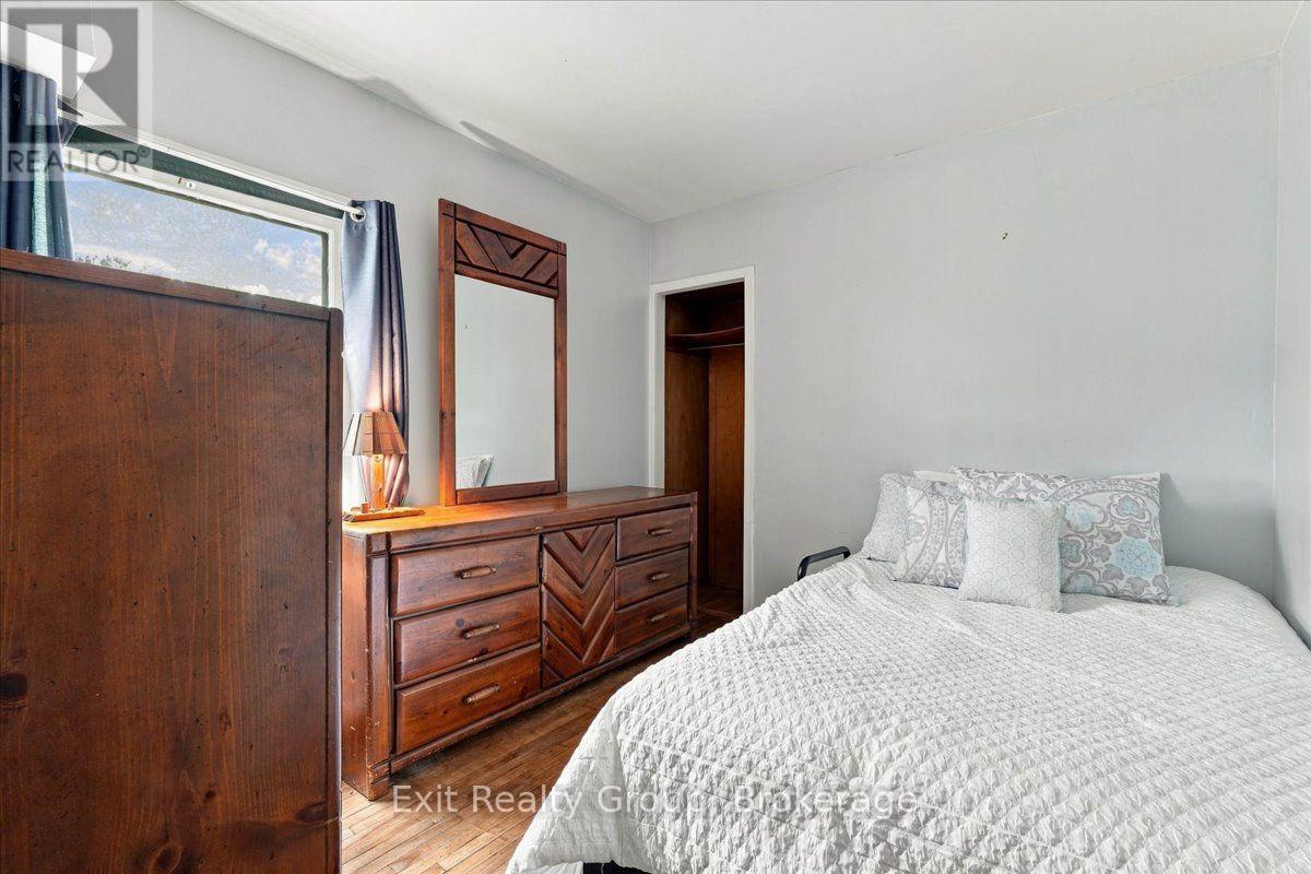 5 CHARLOTTE STREET - Image 12