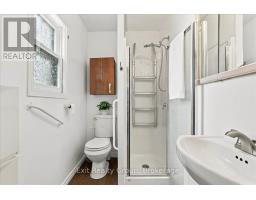Bedroom 4 - 5 Charlotte Street, Quinte West, ON K8V2C1 Photo 11