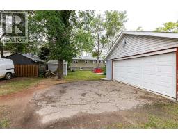 4429 41 Avenue, Red Deer, AB T4N2Y3 Photo 20